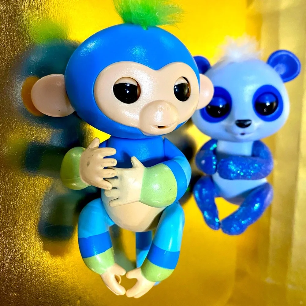 WOW WEE FINGELINGS 2016 TALKING ANIMATED PANDA BEAR ARCHIE & BILLIE BLUE MONKEY - Picture 2 of 10